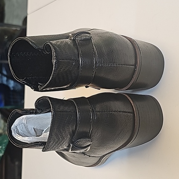 NWOT Baretraps Marconi Bootie Black Sz 7 - Picture 9 of 14